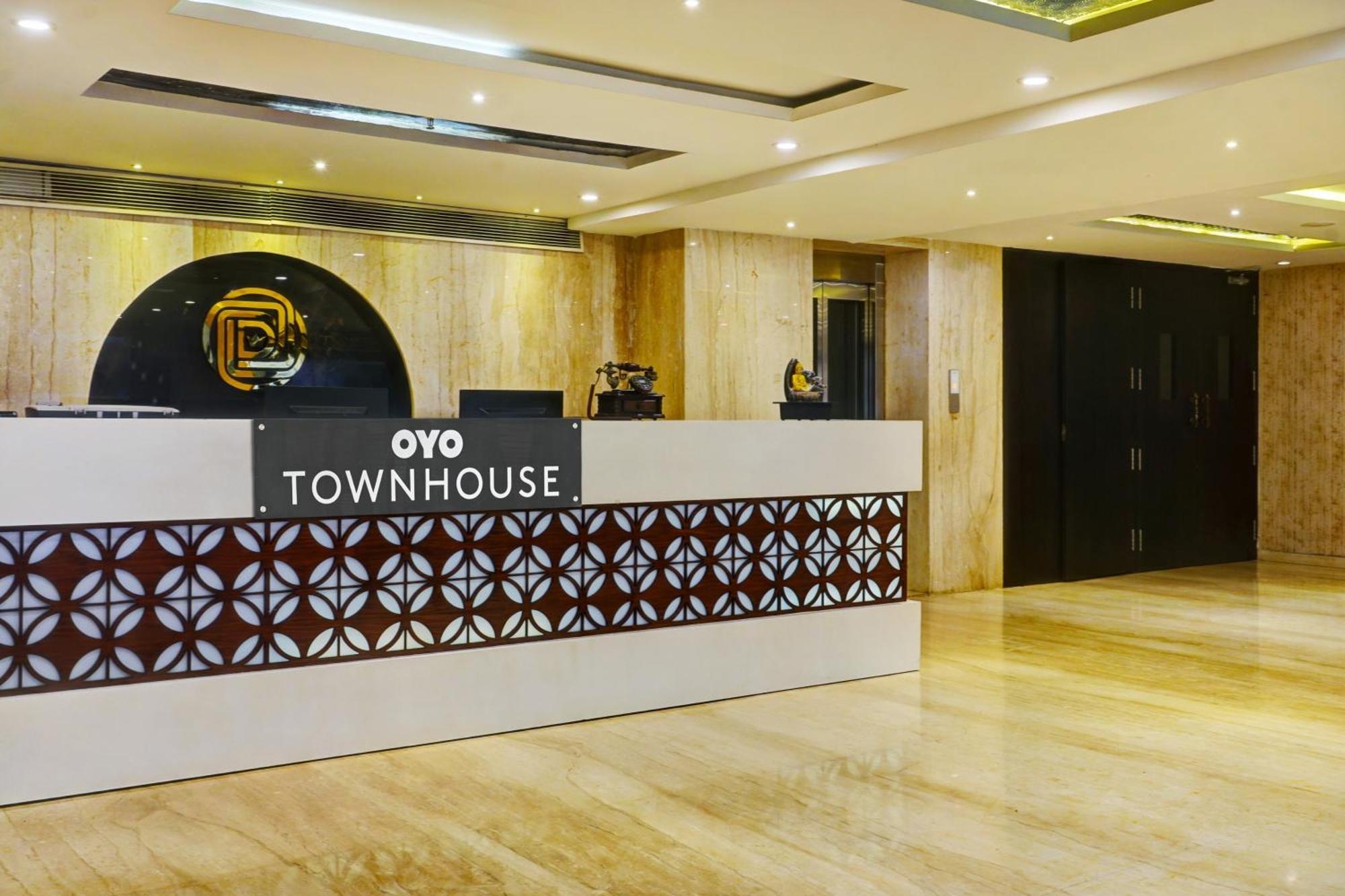 Super Townhouse Dev'S Inn By Cj Gunadala Εξωτερικό φωτογραφία